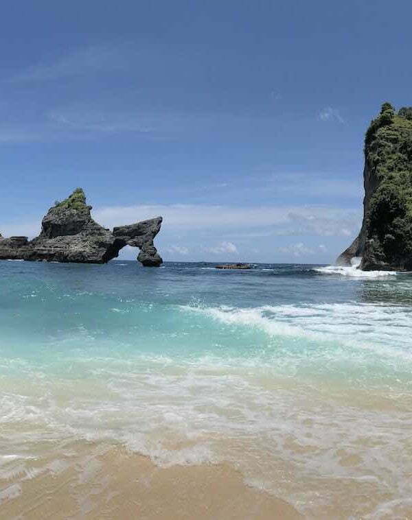 Pantai Atuh Beach Nusa Penida Panorama