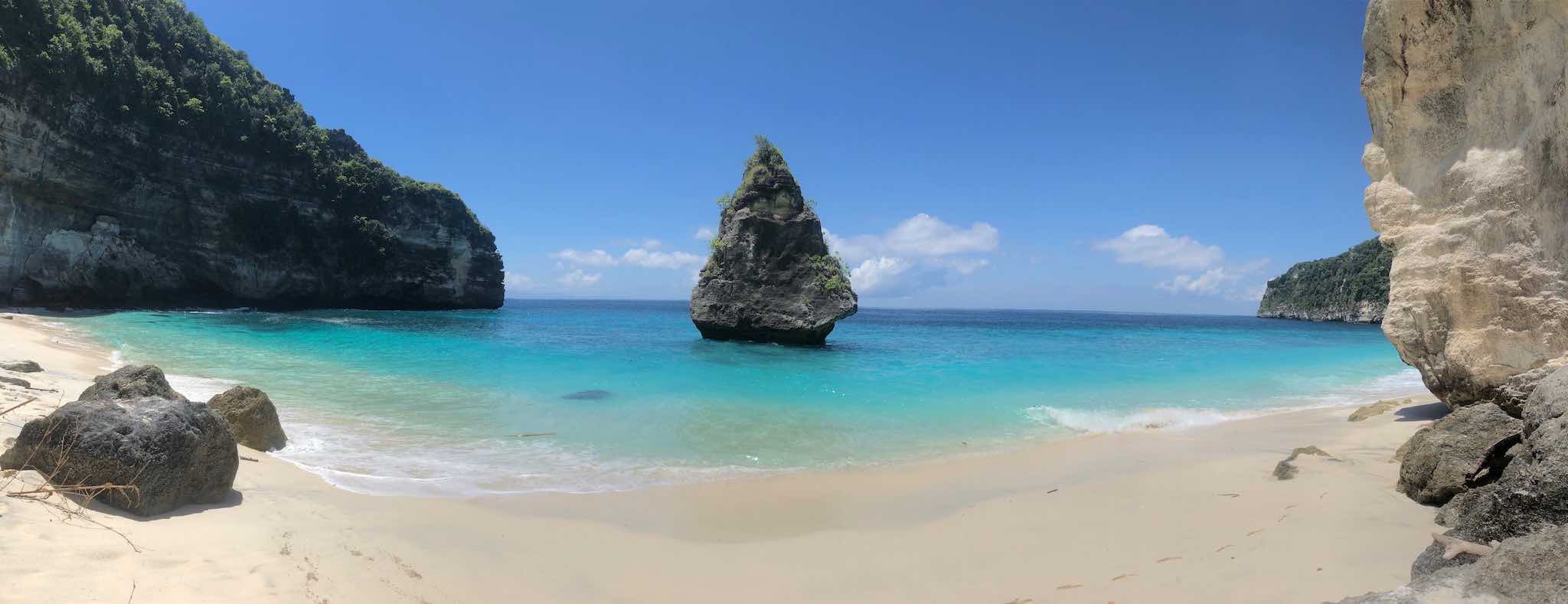 Pantai Suwehan Beach Pulau Nusa Penida Bali 