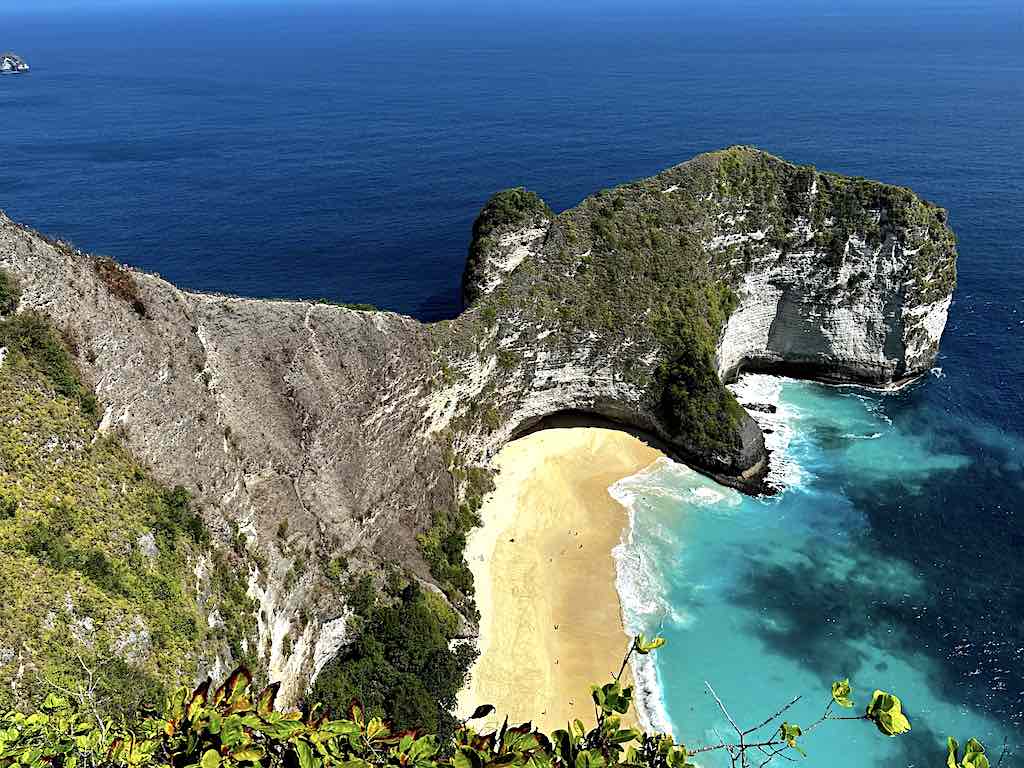 Kelingking Beach Nusa Penida Bali Indonesia burnt cliff