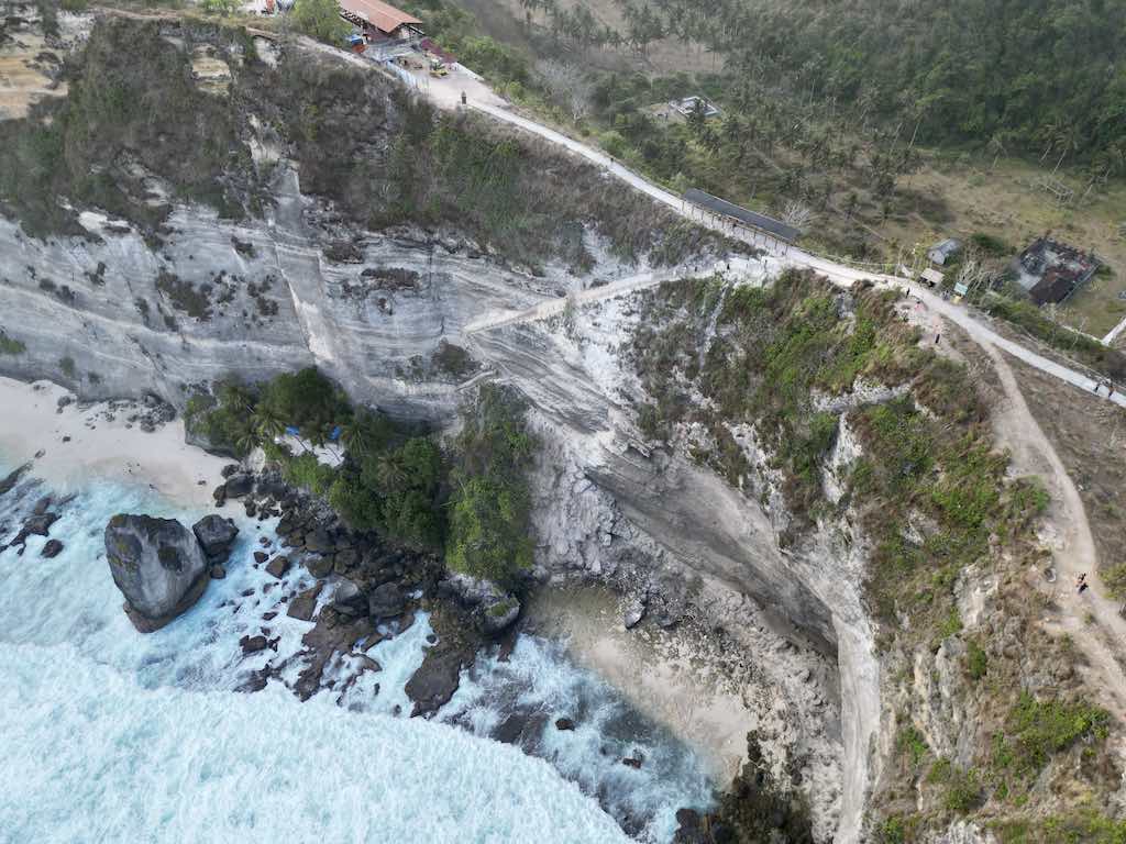 Diamond Beach Nusa Penida Bali staircase