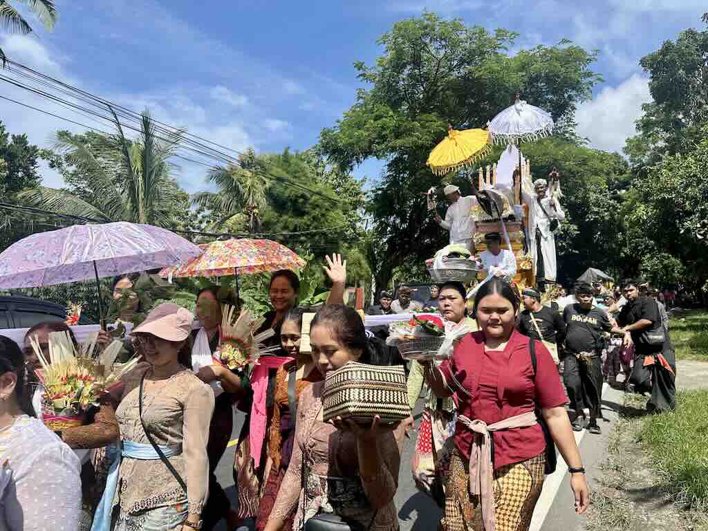 ngaben cremation ceremony bali